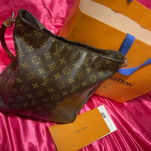 Louis Vuitton Looping GM monogram - Picture 10 of 14